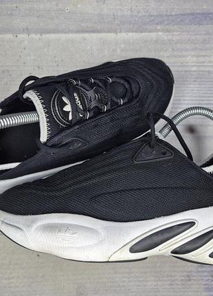 Кроссовки adidas