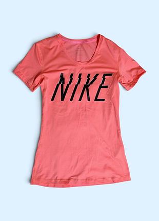 Спортивна футболка nike pro dri-fit
