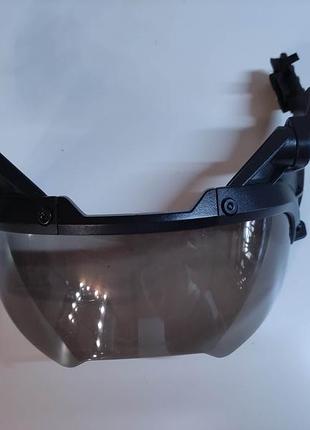 Защитный экран на шлем