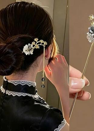 Заколка палочка китайского золотистого цвета серый цветок