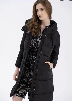 Жіночий пуховик zara чорний