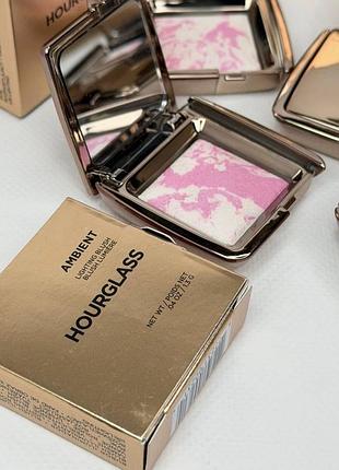 Рум'яна hourglass ambient lighting blush ethereal glow 5