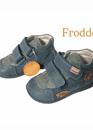 Нові з бірками черевики демісезонні для хлопчика froddo (111030, натуральна шкіра) на 19,22 розмір