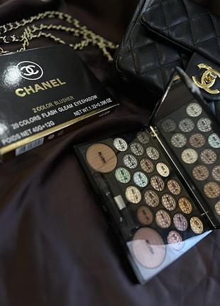 Палетка тіней chanel тон 03 7