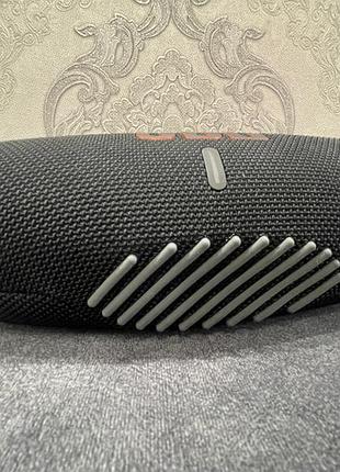Колонка jbl мочна 3