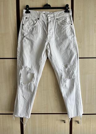 Джинсы белые бойфренд zara