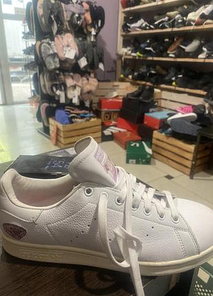 Кросівки унісекс adidas stan smith білі шкіряні