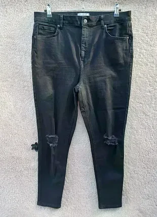 Джинси рванки,р50-52🖤🖤🖤