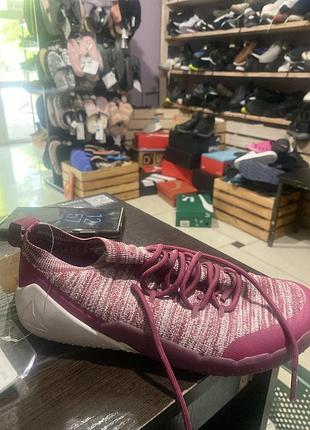 Кросівки жіночі adidas рожеві