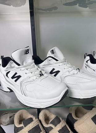 Кросівки жіночі new balance білі