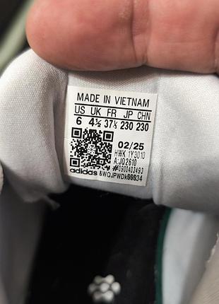 Женские кроссовки adidas 5