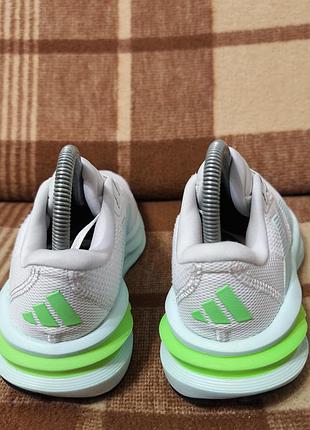 Женские кроссовки adidas 3