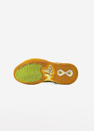 Nike kyrie 8 infinity "nightmares"