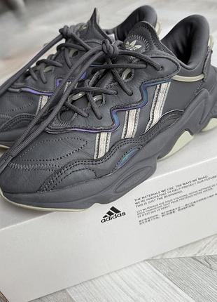 Кросівки adidas ozweego 38р