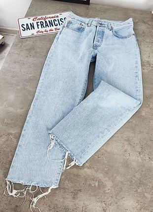 Голубые брендовые джинсы levi's