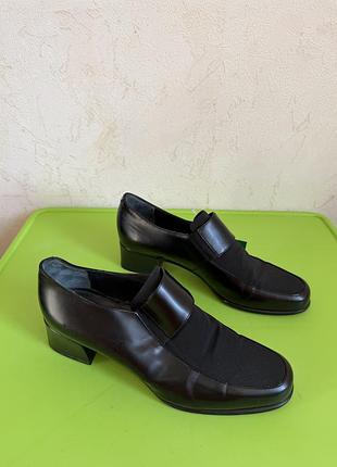 Жіночі шкіряні туфлі лофери donna carolina (італія), розмір 38