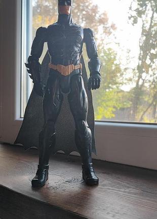 Бэтмен коллекционная игрушка batman 3