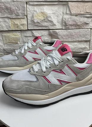 Оригінальні кросівки new balance 57/40