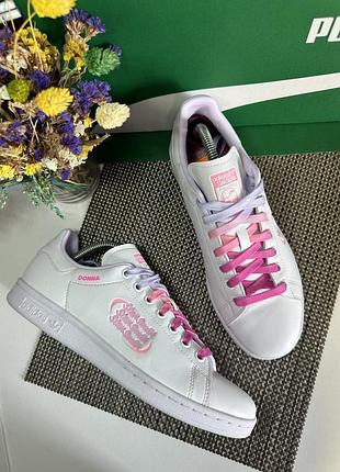 Оригинальные кожаные кроссовки adidas