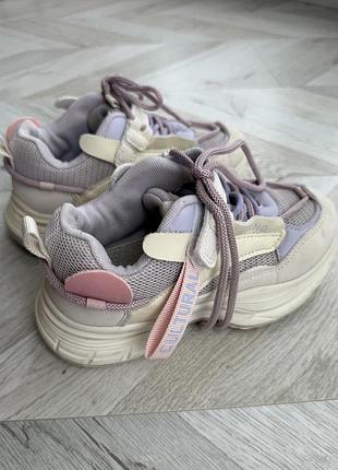 Кросівки для дівчинки 33-34р 2
