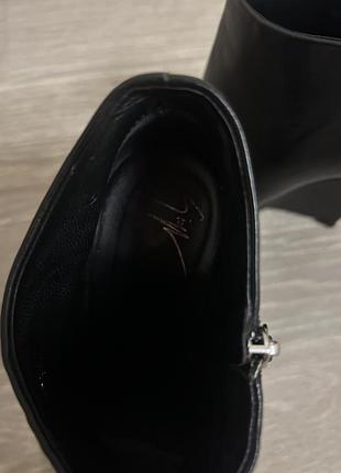 Ботильйони жіночі giuseppe zanotti чорні 3