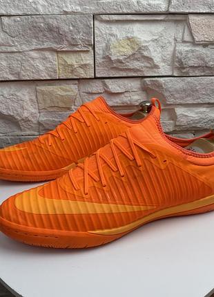 Оригінальні футбольні залкі nike mercurialx finale
