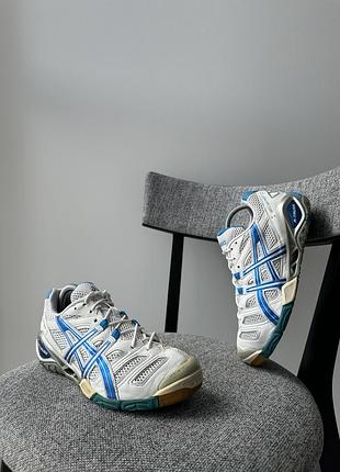 Вінтажні спортивні волейбольні тенісні кросівки кеди взуття asics gel sensei