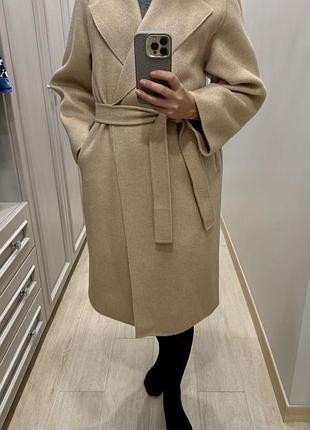 Пальто на запах 100 % шерсть massimo dutti