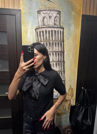 Шикарний светрик кардиган h&m 💕