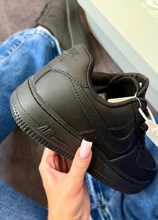 Nike air force 1 low black