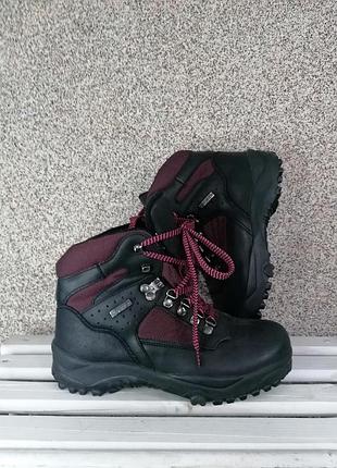 Черевики mountain trekking