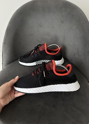Кросівки жіночі,adidas deerupt runner (розмір 39) 25 см оригінал