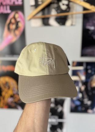 Кепка від stussy