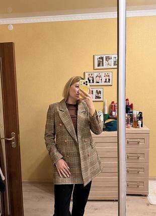Твідовий піджак