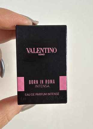 Valentino uomo born in roma intensa