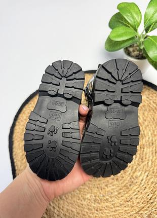 Лакові чоботи h&m для дівчинки 8