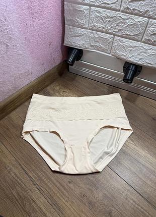 Трусики жіночі