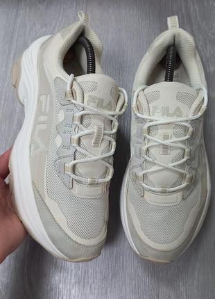 Женские кроссовки fila