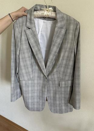 Продам піджак у клітину сірий h&m розмір 50-52 на зріст 170-175