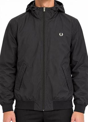 Чоловіча утеплена куртка fred perry з капюшоном графітова, m, стан як нова