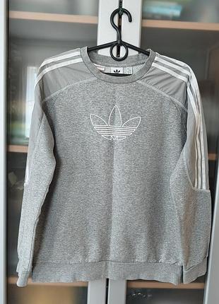 Свитшот adidas originals radkin crewneck sweatshirt (серый с белыми полосками)