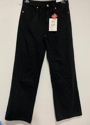 Нові джинси stradivarius