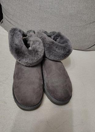 Чоботи жіночі, замшеві, на натуральному хутрі, ugg australia.
