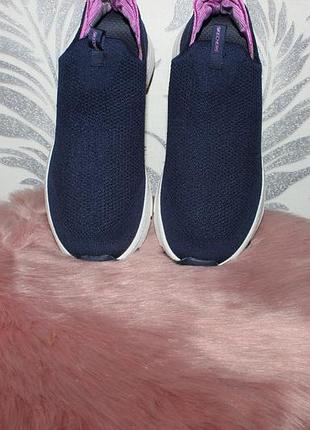 Skechers кроссовки 25 см стелька 5