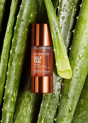 Clarins автозасмага для обличчя.