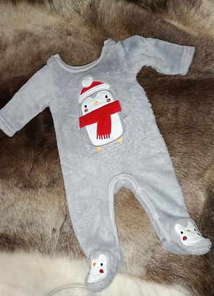 Теплий махровий чоловічок новорічний nutmeg, р. 50 (newborn), флісовий комбінезон пінгвін новий рік