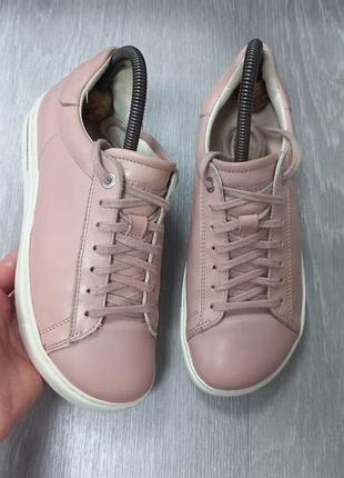 Кожаные женские кроссовки birkenstock