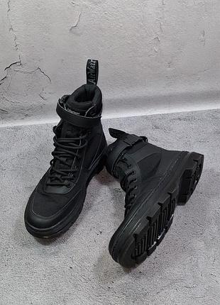 Черевики dr. martens combs tech чоботи високі jadon 1460