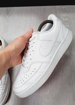 Женские кроссовки nike 3