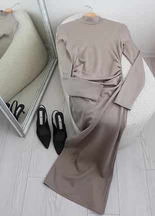 Сукня міді zara